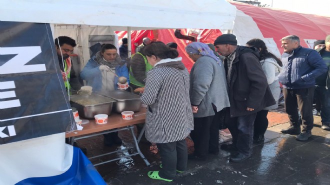 Efes Selçuk tan Malatya da yemek ve sosyal market çadırı