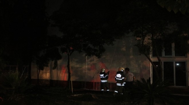 Ege Üniversitesi Tıp Fakültesi Anatomi Anabilim Dalı binasında yangın