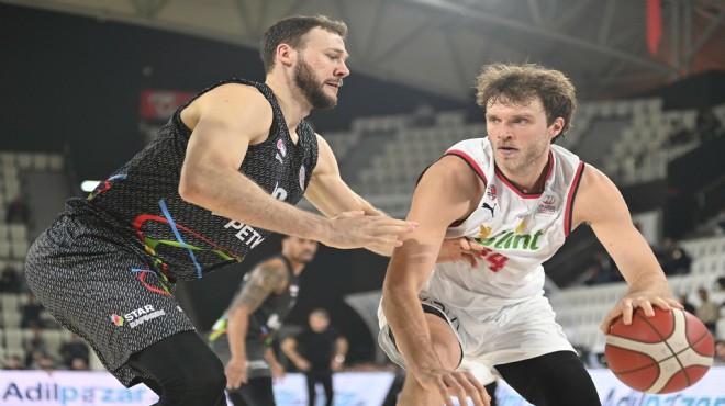 Ege derbisinde uzatmalarda gülen taraf Petkimspor