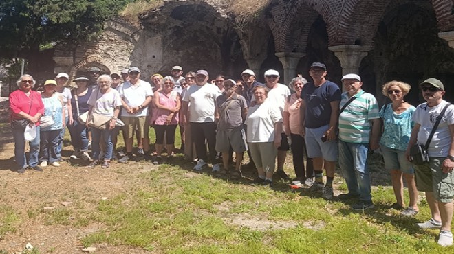 Emeklilerden Seferihisar gezisine tam not