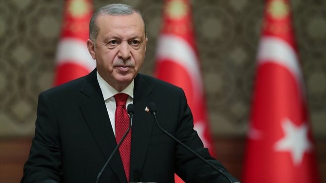 Erdoğan: Hainleri şanlı direnişle hüsrana uğrattık