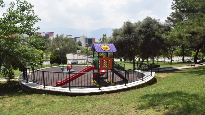Evka-3’te doğa ile içiçe park yenilendi