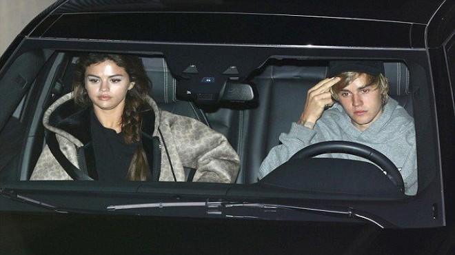 Evlilik hazırlığındaki Selena Gomez ile Justin Bieber ayrıldı