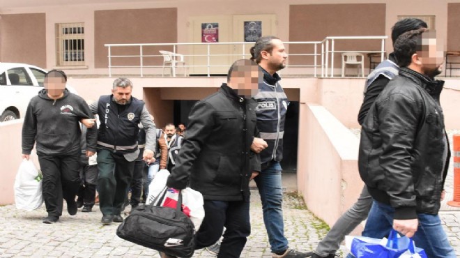FETÖ elebaşını  ByLock  talimatı İzmir deki operasyonda ortaya çıktı!