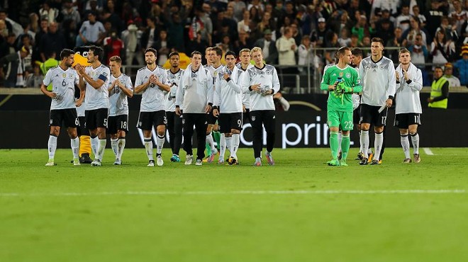 FIFA dan Almanya ya Nazi sloganı soruşturması