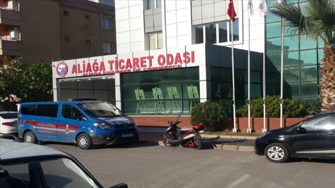 İzmir de flaş operasyon: Ticaret odası başkanına FETÖ gözaltısı!
