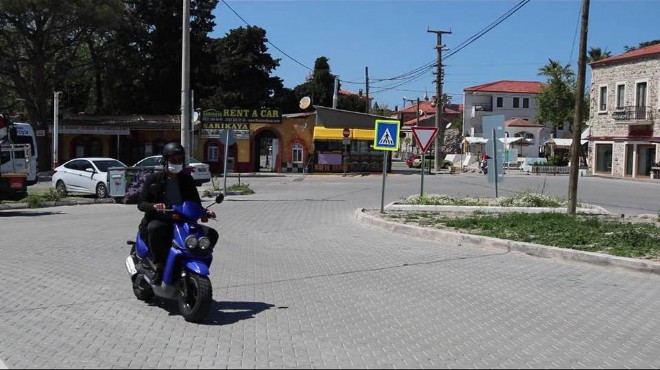 Foça da Belediye Başkanı Gürbüz den motosikletli denetim
