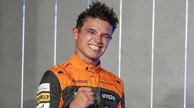 Formula 1'de McLaren 17 yıl sonra sevindi!