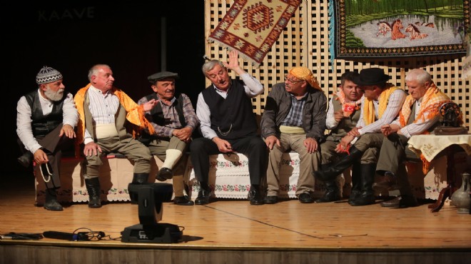 Gaziemir sahnesinde Seydiköy yaşantısı: Başkan da rol aldı