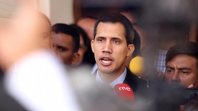 Guaido dan Fas a  siyasi rüşvet  teklifi