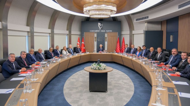 Gündem ihraçlar: Kılıçdaroğlu MYK'yı genel merkezde topluyor!