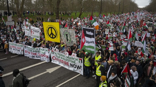 İngiltere de Gazze eylemi: Binlerce kişi yürüdü