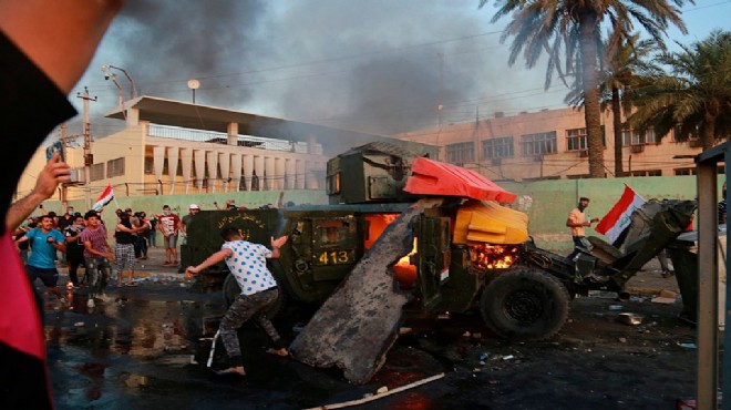 Irak ta sokaklar yangın yeri: 27 kişi öldü