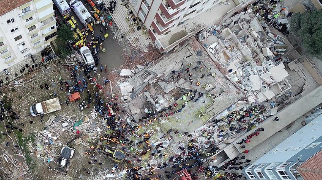 İstanbul daki faciada son durum: 3 ölü, 12 yaralı