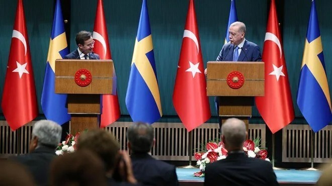 İsveç Başbakanı ndan Ankara da önemli mesajlar