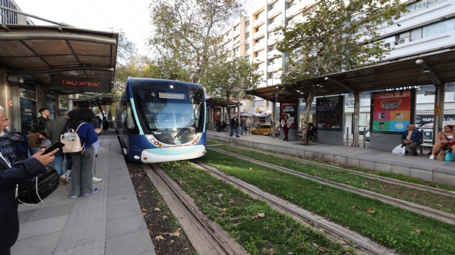 İzmir Metrosu ve Konak Tramvayı’na  Maraton İzmir  düzenlemesi
