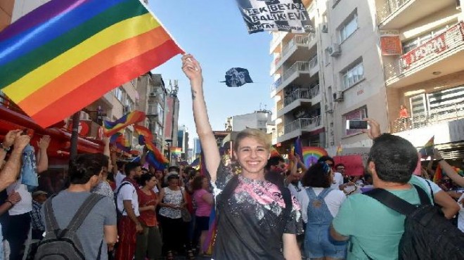 İzmir Valiliği nden LGBTİ etkinliklerine yasak