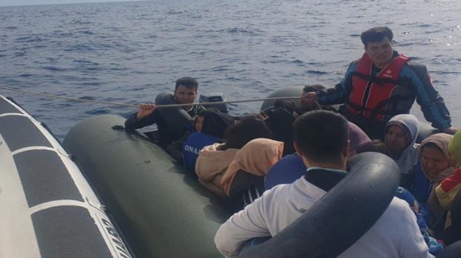 İzmir açıklarında 75 göçmen kurtarıldı