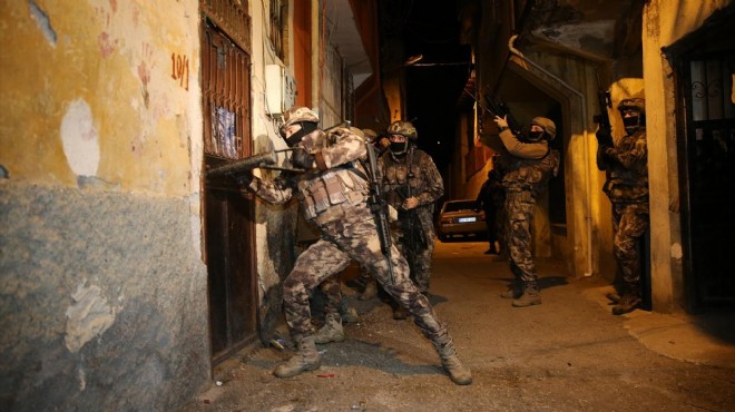 İzmir dahil 34 ilde dev operasyon: 147 terör örgütü üyesi yakalandı