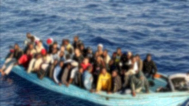 İzmir de 36 kaçak göçmen yakalandı