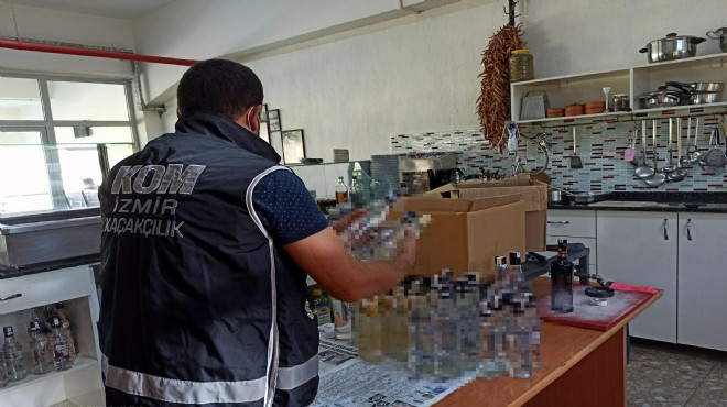 İzmir de 450 bin liralık kaçak ürün ele geçirildi