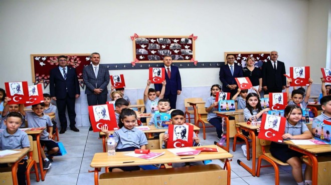 İzmir'de 733 bin 305 öğrenci karne aldı
