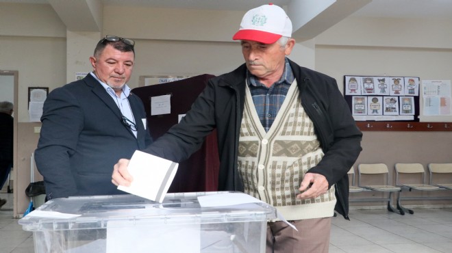 İzmir de Bulgaristan sandığı: 7 ilçede seçim mesaisi!
