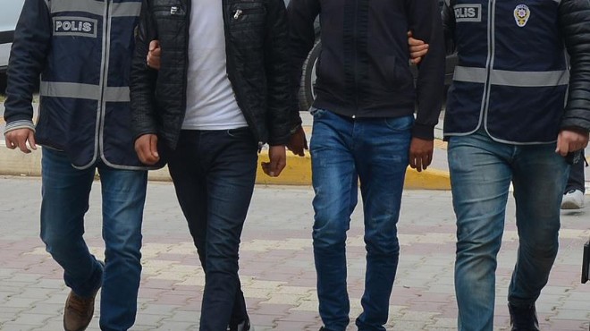 İzmir de FETÖ operasyonu: Kapatılan üniversitenin sahibi de gözaltında!