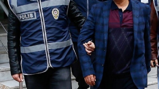 İzmir de FETÖ şüphelisi 8 kişi tutuklandı