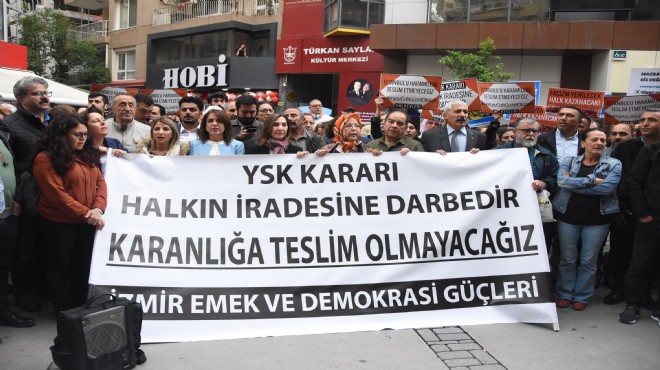 İzmir de  İstanbul kararı  protestosu