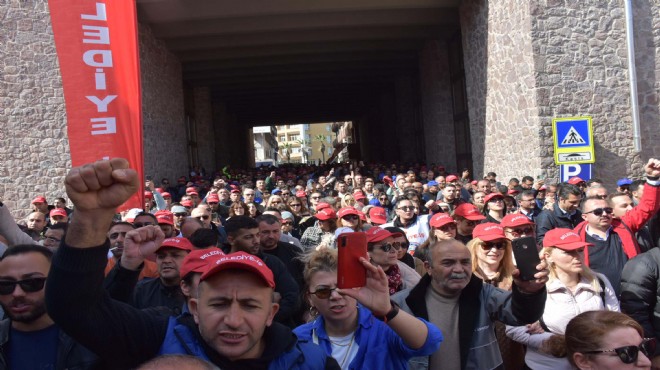 İzmir de TİS isyanı: Belediye işçilerinden oturma eylemi