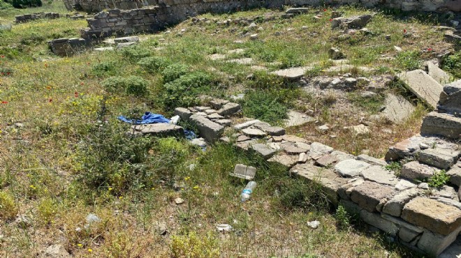 İzmir de antik kent çöplüğe döndü!