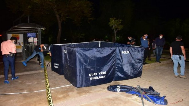 İzmir de bir parkta erkek cesedi bulundu