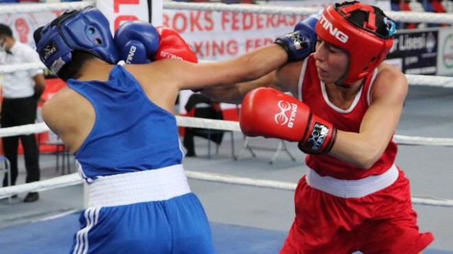 İzmir de boks şampiyonası heyecanı