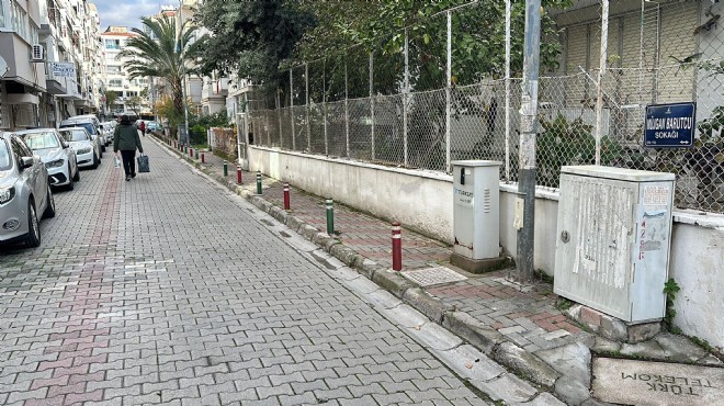 İzmir de dehşet: 16 yaşındaki çocuk arkadaşını meyve bıçağıyla öldürdü!