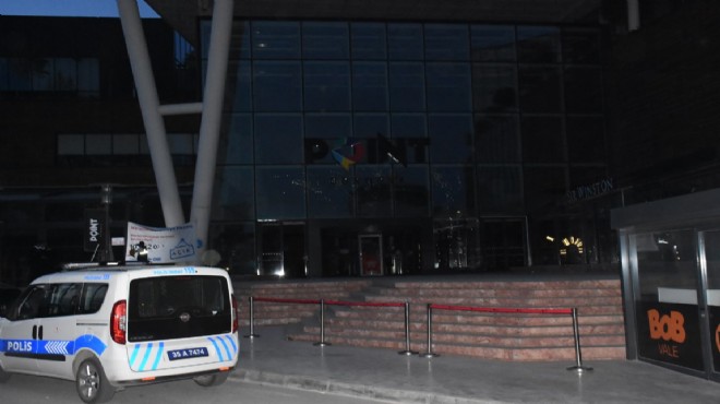İzmir de dehşet: AVM ye pompalı tüfekle saldırı