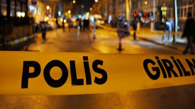 İzmir de dehşet: Futbol sahasında yanmış ceset!