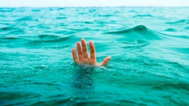 İzmir de denizde kaybolan gencin cesedi Sisam Adası kıyısında bulundu