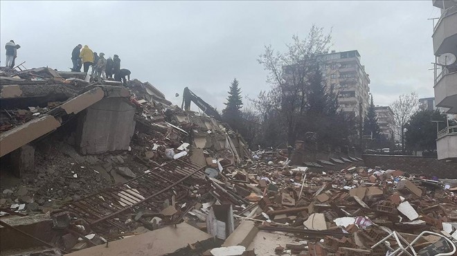 İzmir de deprem yası: Etkinlikler iptal!