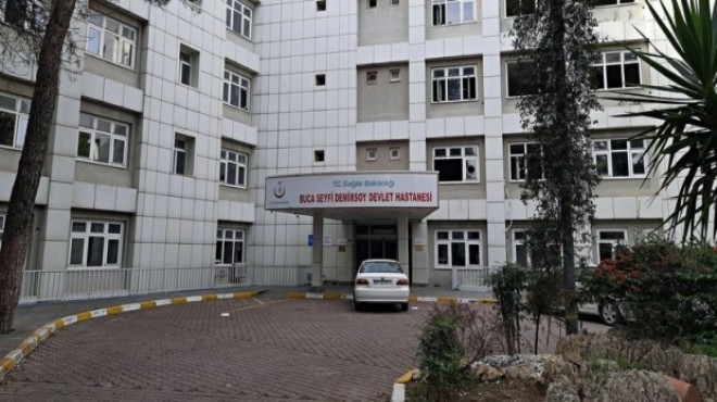 İzmir de depremde hasar gören hastane için 7/24 çalışma izni!