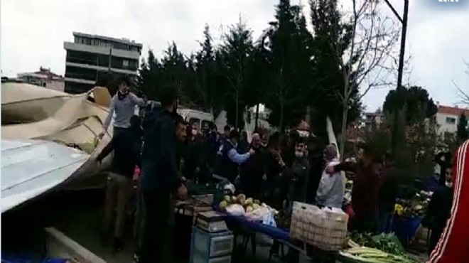 İzmir de faciadan dönüş! AKM nin çatısı pazaryerine düştü: 2 yaralı