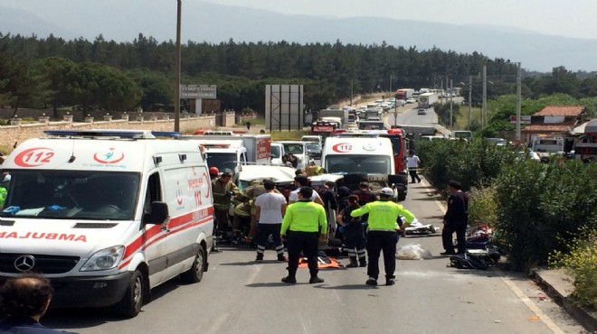İzmir de feci kaza: 4 ü çocuk 7 kişi hayatını kaybetti!