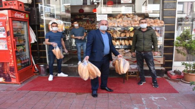 İzmir de fırıncı aileden 10 bin ekmek yardımı
