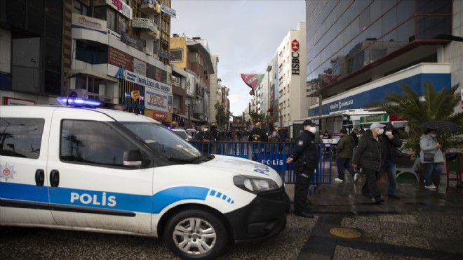İzmir de flaş karar: Kalabalık caddelere kontrollü giriş!