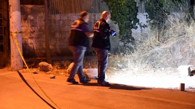 İzmir de gece kulübü önünde çatışma: 4 yaralı