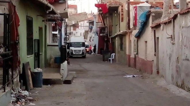 İzmir de iki ailenin kavgasında silahlar konuştu: 6 yaralı