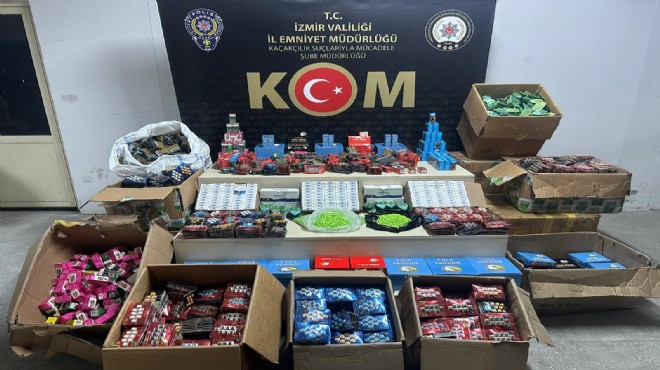 İzmir de kaçakçılık operasyonu: Binlerce sahte ilaç ele geçirildi