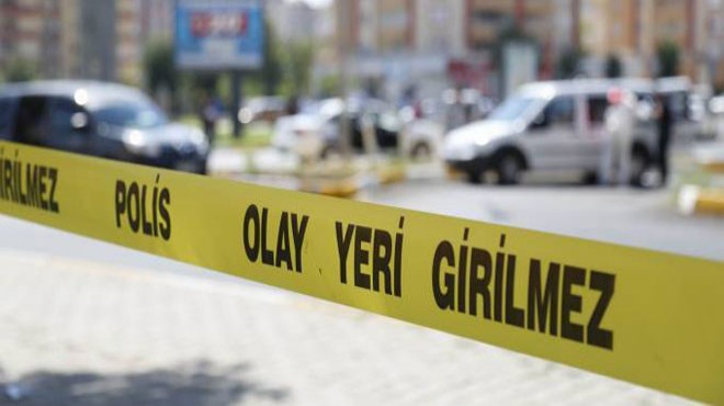 İzmir de  koca  dehşet: İş yerinde tabancayla vurdu!