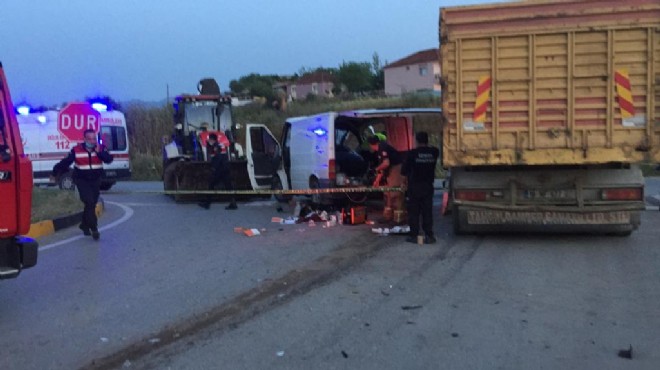 İzmir de korkunç kaza: 1 ölü, 2 yaralı