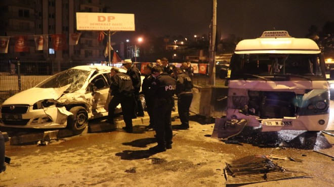 İzmir de korkunç kaza! 2 minibüse çarptı: 2 ölü